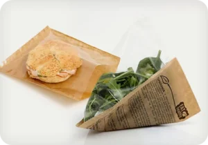 Χάρτινα σακουλάκια τροφίμων με διαφάνεια για sandwich και σαλάτα, ιδανικά για takeaway και delivery.