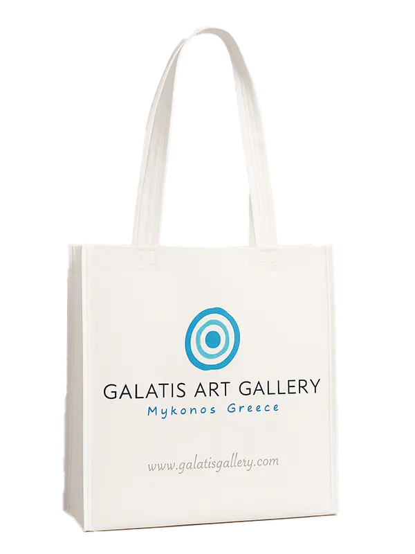 sakoules-gia-museum-nonwoven-packaging-xenos-05 copy Λευκή υφασμάτινη τσάντα με μακριά χερούλια και μπλε λογότυπο της Galatis Art Gallery